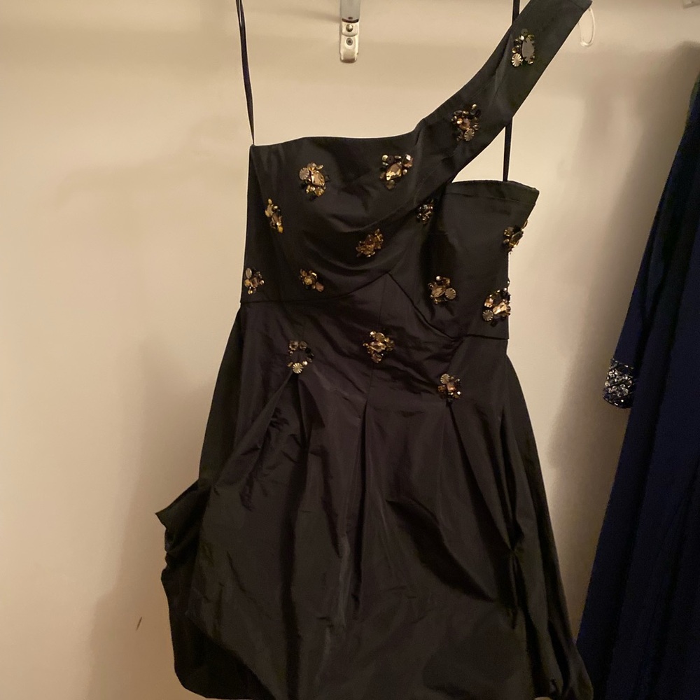 Bubble hem one shoulder dress